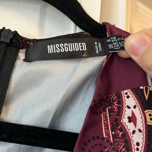 Patterned romper - Picture 10 of 10